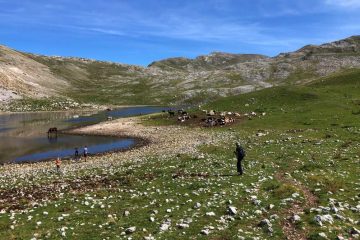 Lago della Duchessa hiking