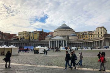 itinerario napoli centro storico