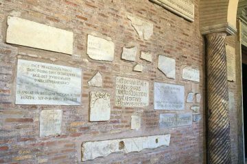 Iscrizioni vecchio nuovo testamento basilica santa sabina