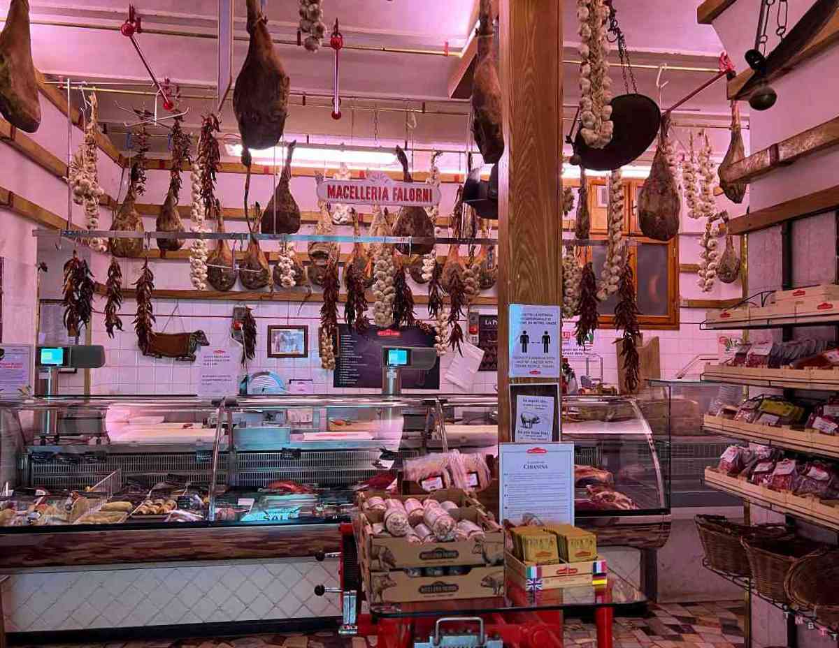 Antica Macelleria Falorni: la sosta imperdibile nel Chianti